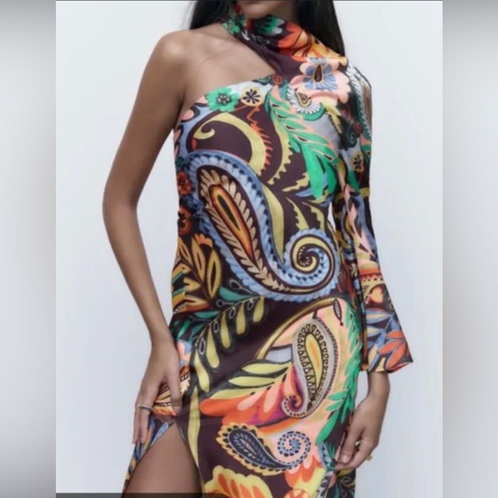 Zara asymmetric multicolored one shoulder mock neck midi dress size‎ medium new